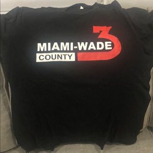 Dwyane Wade Miami Heat shirt